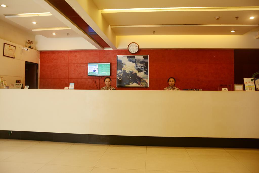 Jinjiang Inn Shenzhen Huaqiang North Exteriör bild